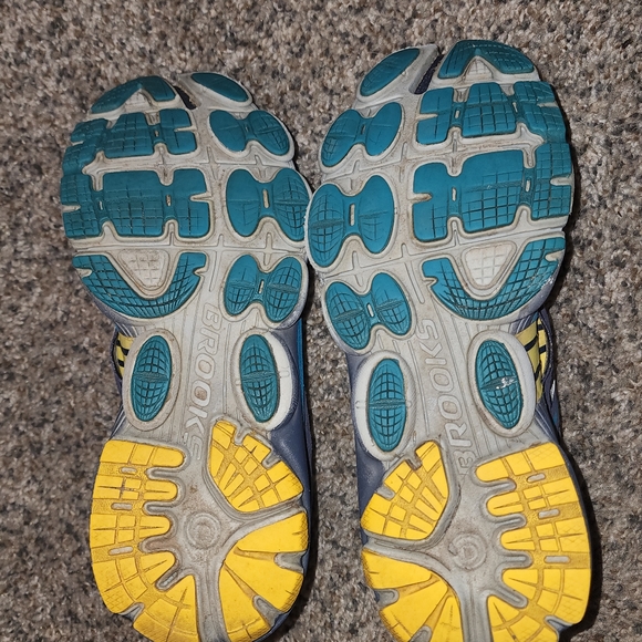 Brooks Pure Cadence - Picture 7 of 11